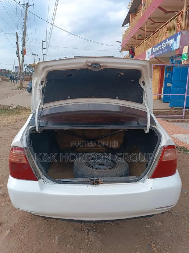 Toyota Corolla 2010 White