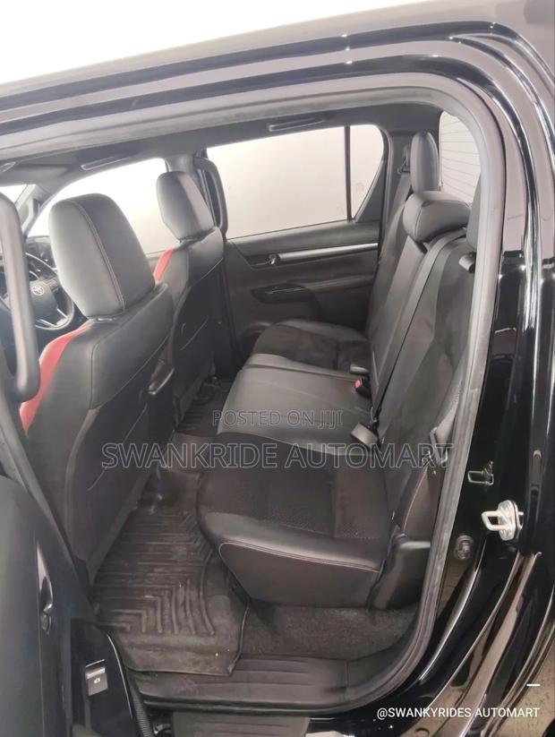 Toyota Hilux Revo Double Cab Deisel 2.4 AWD 2019 Black