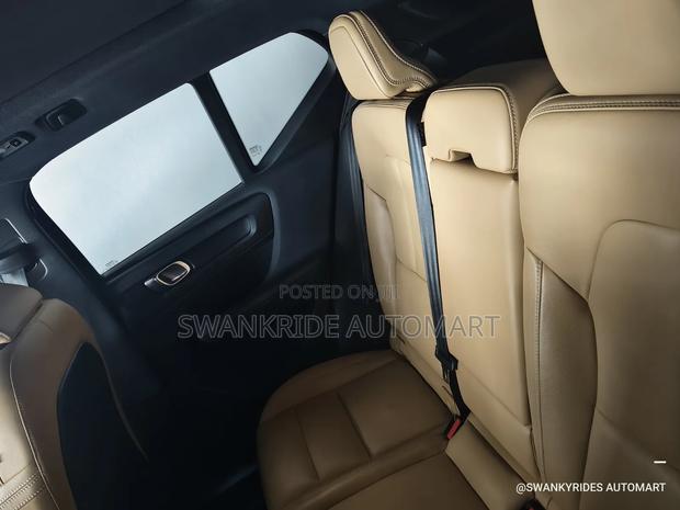 Volvo XC40 2020 Blue