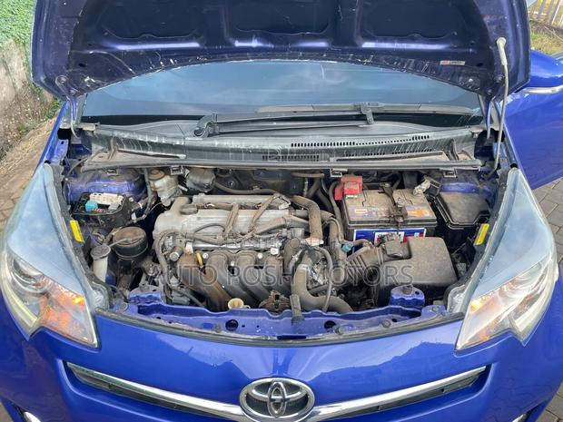 Toyota Ractis 2016 Blue