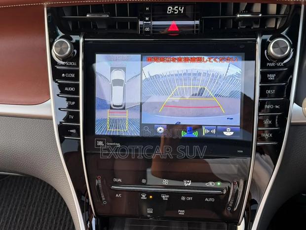 Toyota Harrier 2.0 2019 Pearl