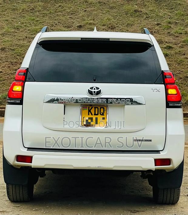 Toyota Land Cruiser Prado 2.7 2017 Pearl