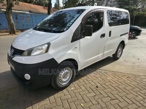 Nissan NP200 2012 White