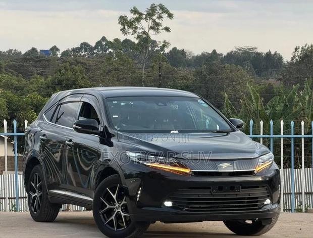 Toyota Harrier 2.0 2019