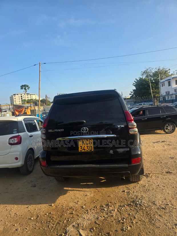 Toyota Land Cruiser 76 Series 2010 Black