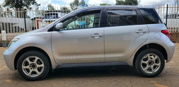 Toyota IST 2003 Silver