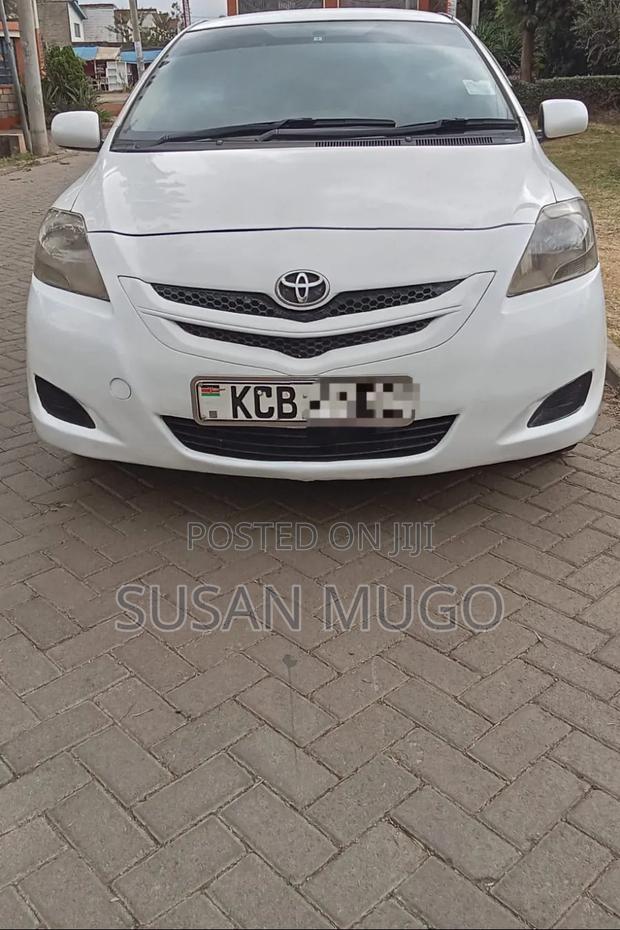 Toyota Belta 2009 White
