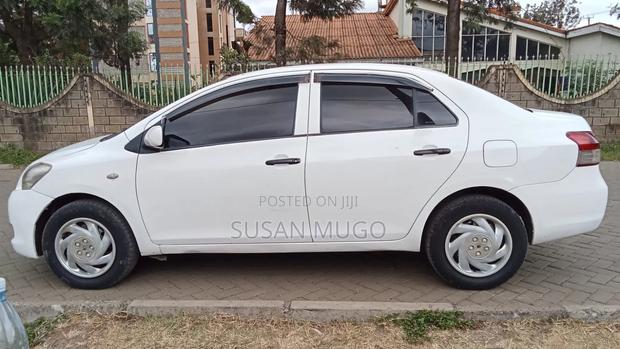 Toyota Belta 2009 White
