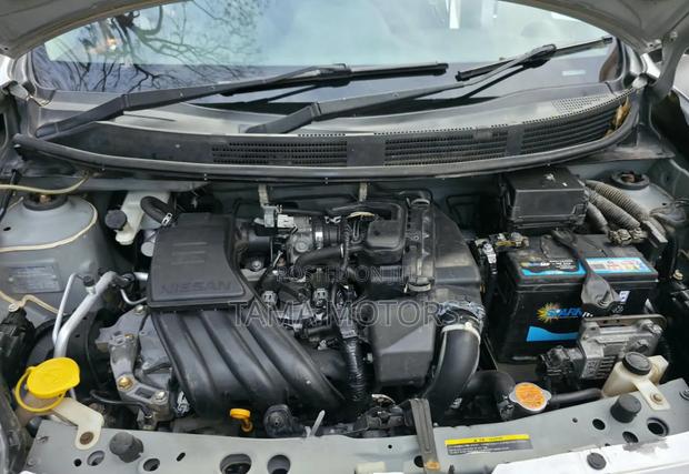 Nissan March 2012 Silver