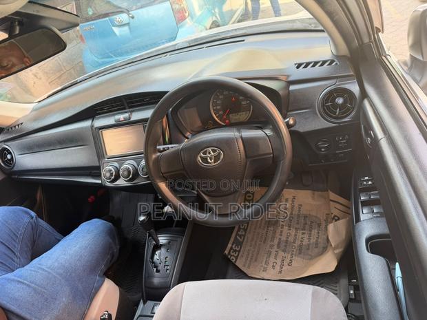 Toyota Axio 2016 Gray
