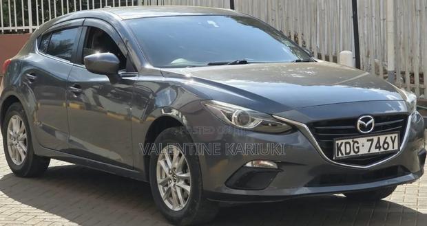 Mazda Axela SV Premium 2014 Gray