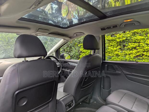 Volkswagen Sharan 2.0 TSI 2012 Blue
