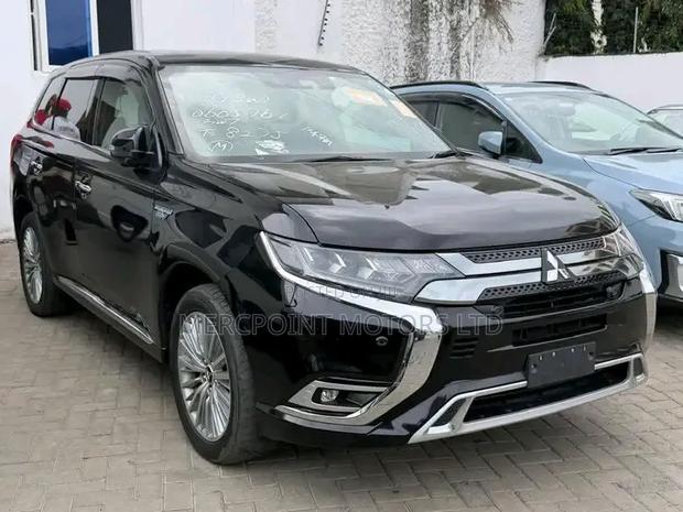 Mitsubishi Outlander 2.4 PHEV AWD 2019 Matt Black