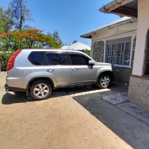Nissan X-Trail 2009 Gray
