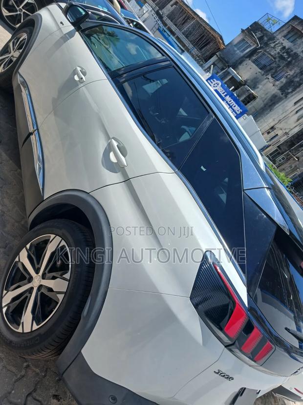 Peugeot 3008 2020 White