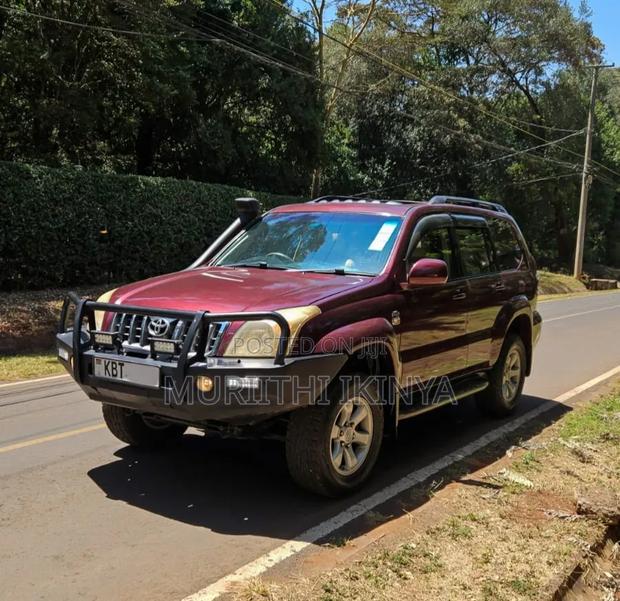 Toyota Land Cruiser Prado 2006 Maroon