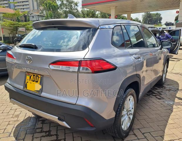 Toyota Corolla Cross 2022 Gold