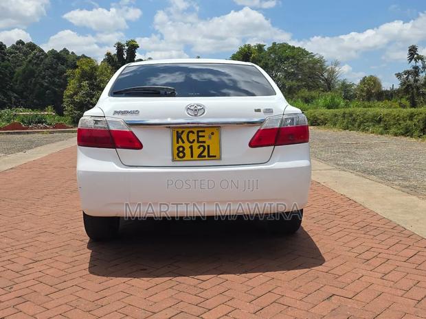 Toyota Premio 2009 White