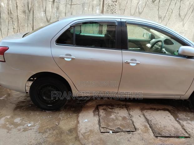 Toyota Belta 2007 Silver