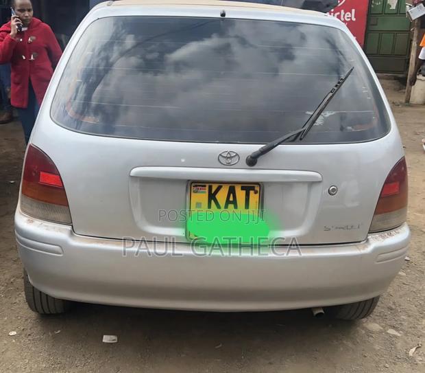 Toyota Starlet 1998 Silver