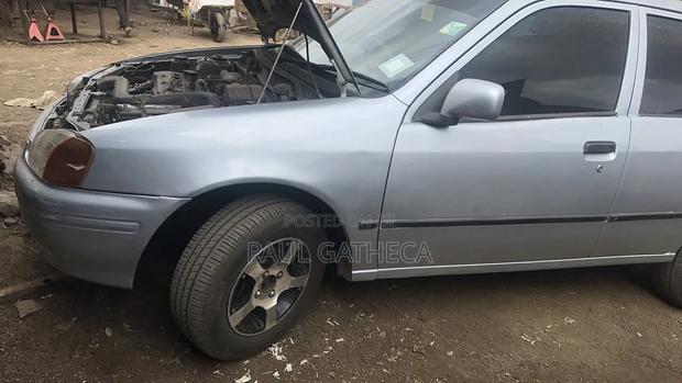 Toyota Starlet 1998 Silver
