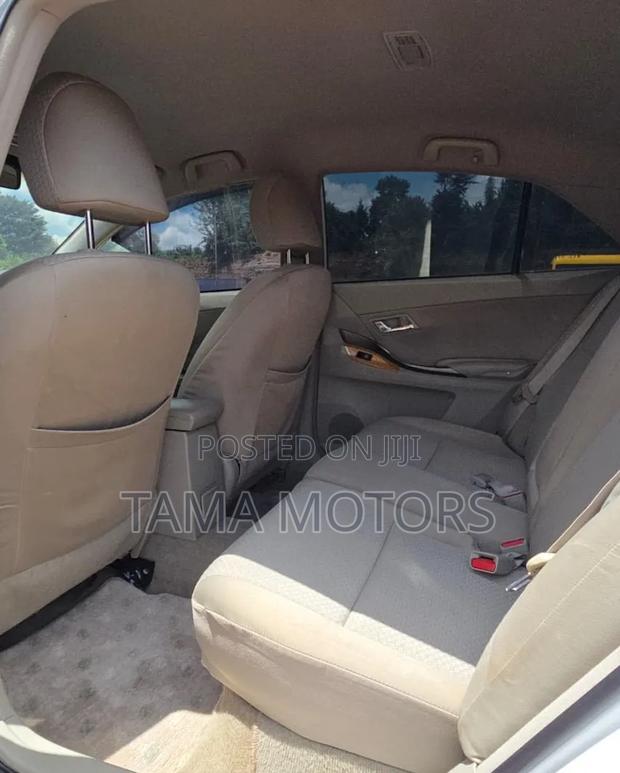 Toyota Premio 2009 White