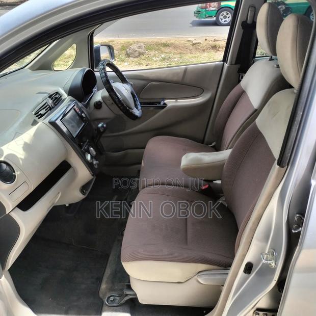 Mitsubishi EK Wagon 660 FWD 2016 Silver