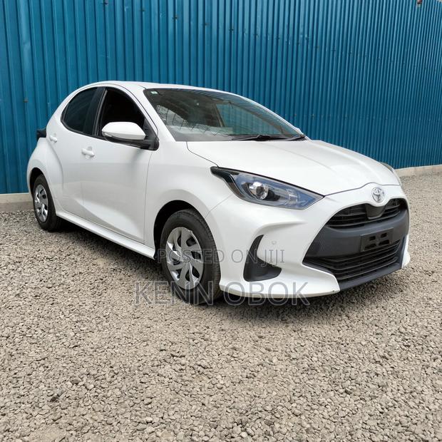 Toyota Yaris 2020 White