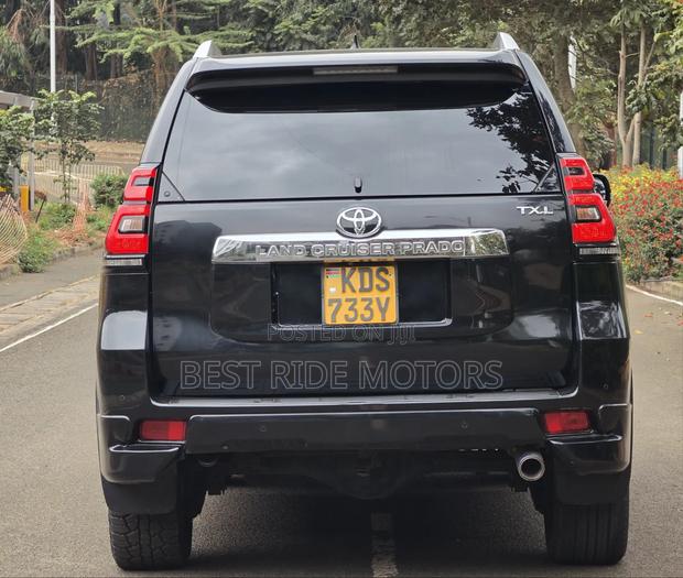 Toyota Land Cruiser Prado 2.8 2020 Black