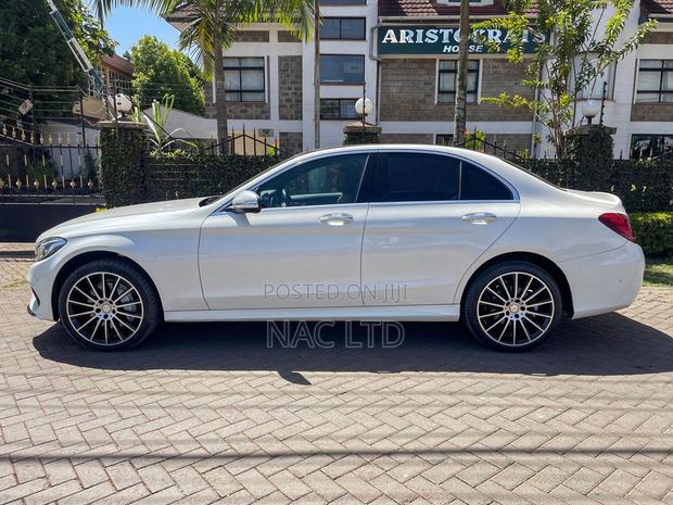 Mercedes-Benz C250 2015 White