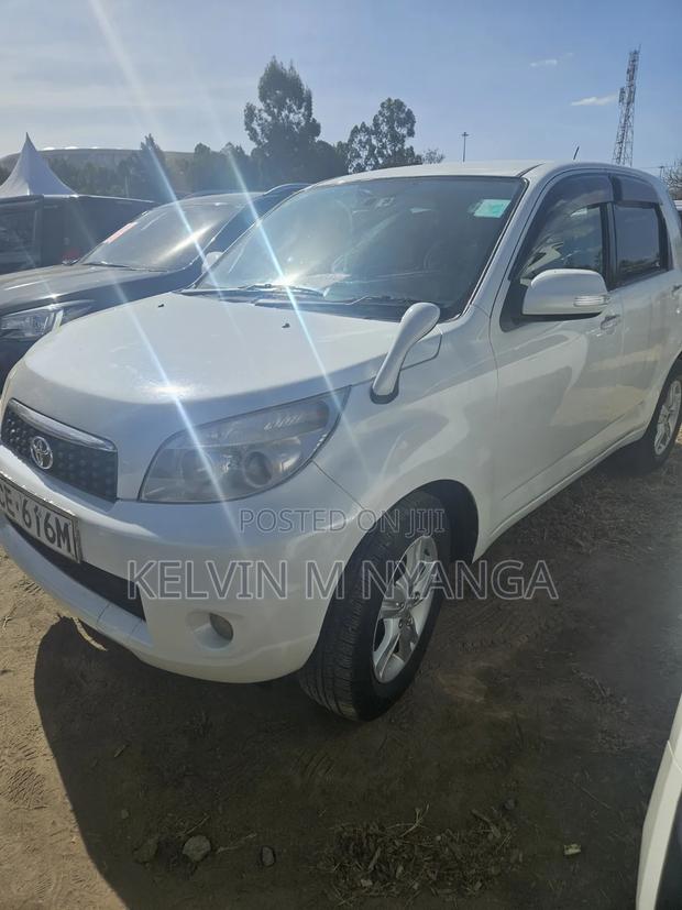 Toyota Rush 1.5 AWD 2009 White