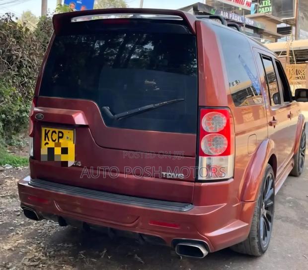 Land Rover Discovery 2010 Red