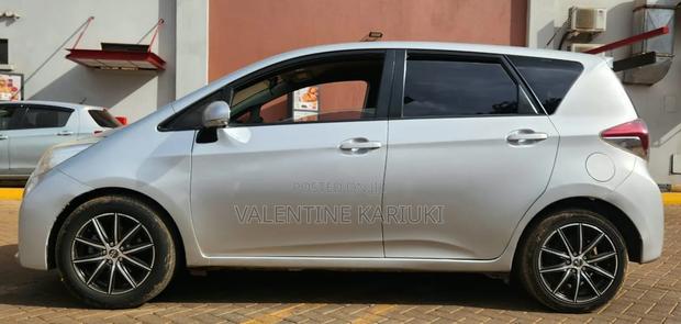 Toyota Ractis 1.5 FWD 2016 Silver