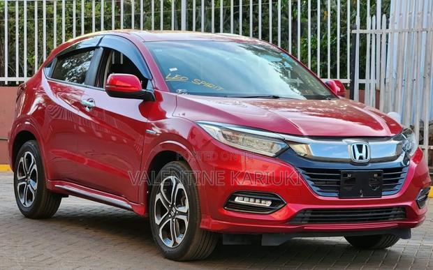 Honda Vezel 1.5 Hybrid 4WD 2019 Red