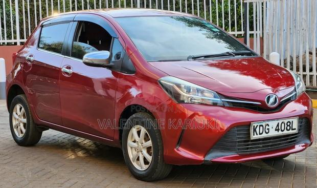 Toyota Vitz 1.3 FWD 5dr 2015 Red