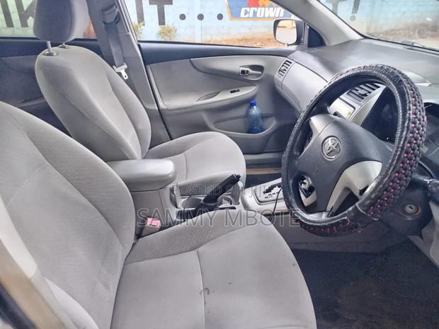 Toyota Axio 1.5 X 2WD 2012 Silver
