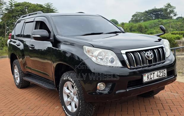 Toyota Land Cruiser Prado 2.7 i 2012 Black