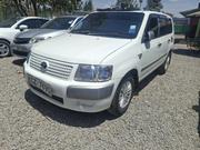 Toyota Succeed 2013 White for sale