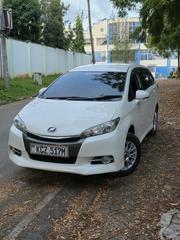Toyota Wish 2013 Pearl for sale
