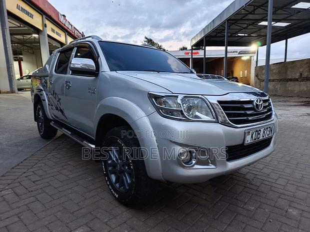 Toyota Hilux 3.0 D-4D 4x4 2013