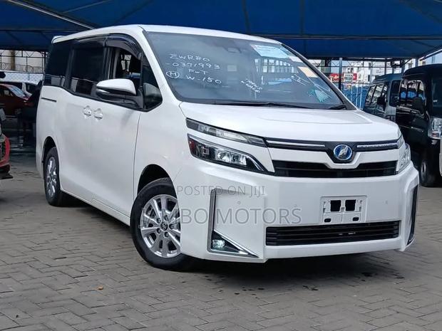 Toyota Voxy Hybrid ZS Kirameki III 2WD 7-Seater 2021