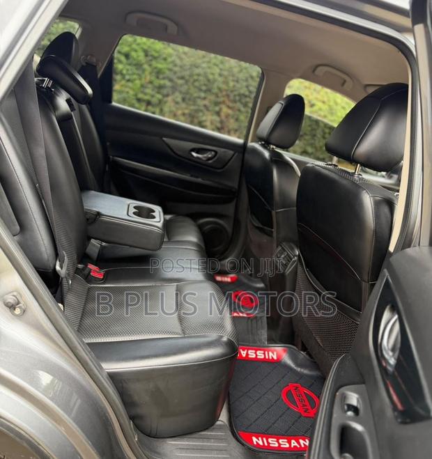 Nissan X-Trail 2015 Gray