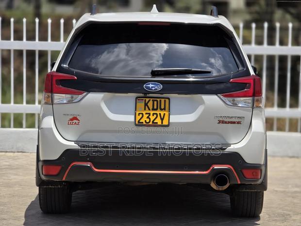 Subaru Forester 2019 Pearl