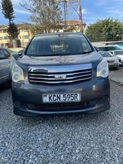 Toyota Noah 2010 Gray for sale