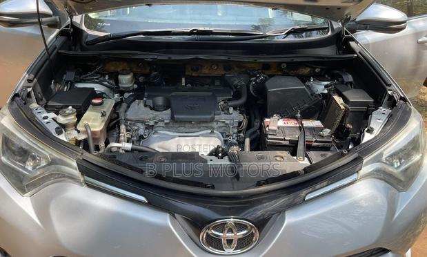 Toyota RAV4 2016 Silver