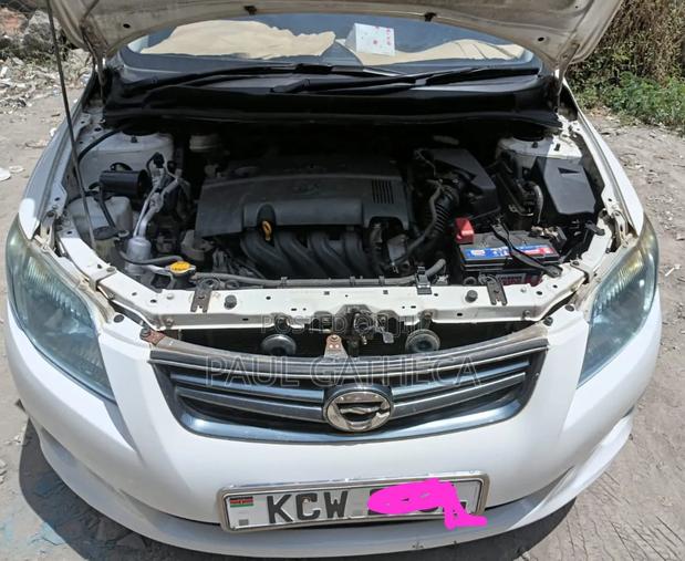 Toyota Corolla Fielder 2013 White