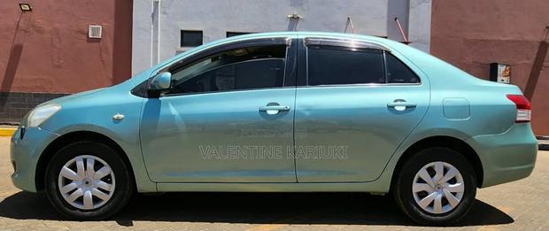 Toyota Belta 2008 Green