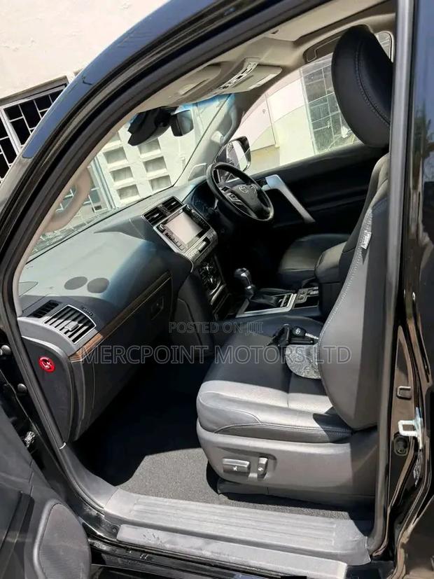 Toyota Land Cruiser Prado 4.0 Petrol TZ-G 2019 Black