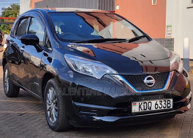 Nissan Note 1.2 Hybrid 2017 Black
