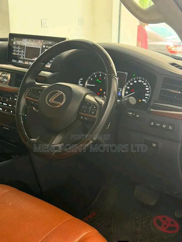 Lexus LX 570 AWD 2019 Black